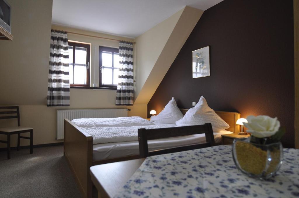 Landgasthof Lang Zum Adler Oberkalbach Экстерьер фото